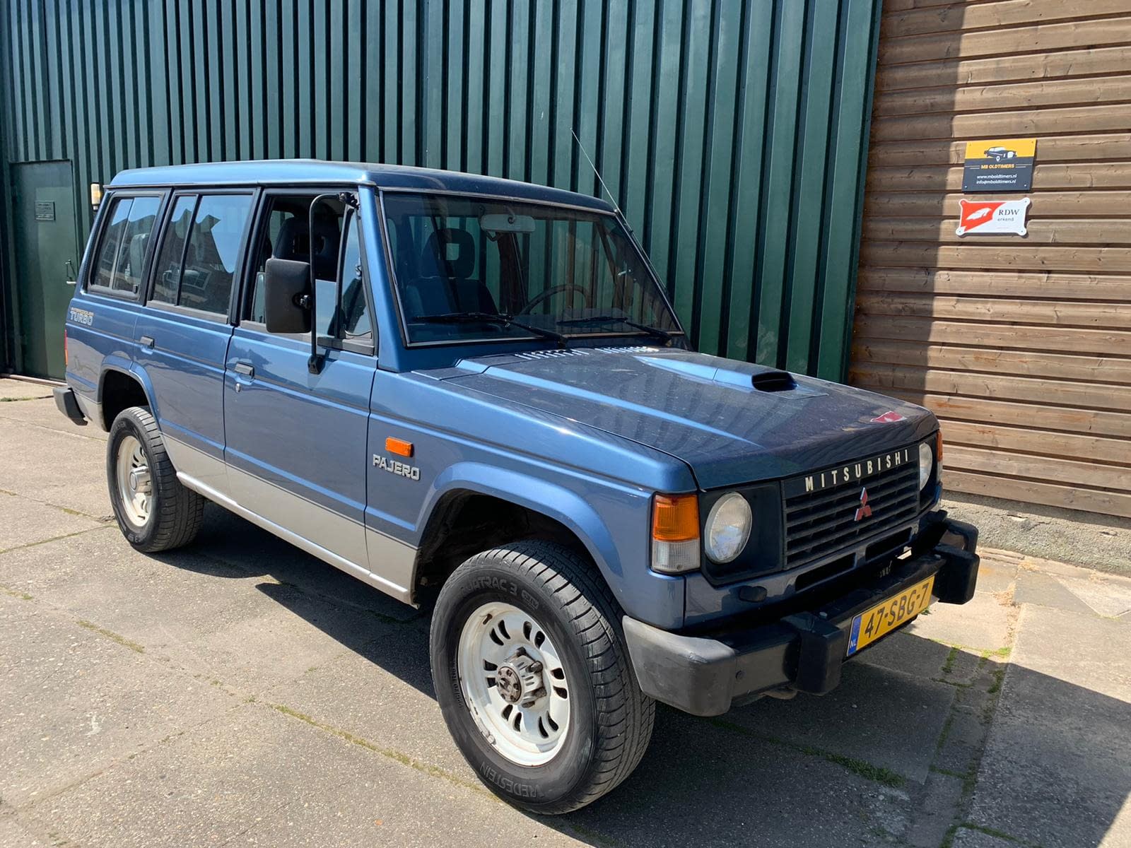 Mitsubishi pajero turbo